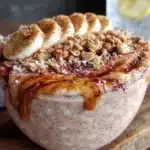 peanut butter smoothie bowl - featured image